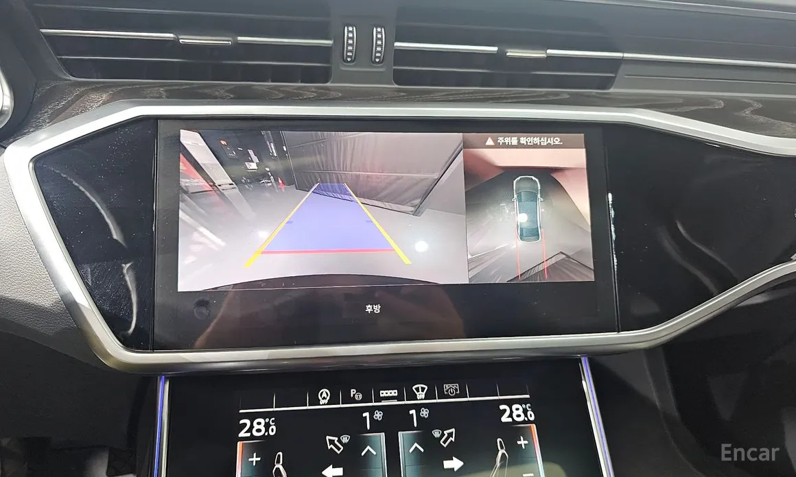 Фото 15 - Audi A6