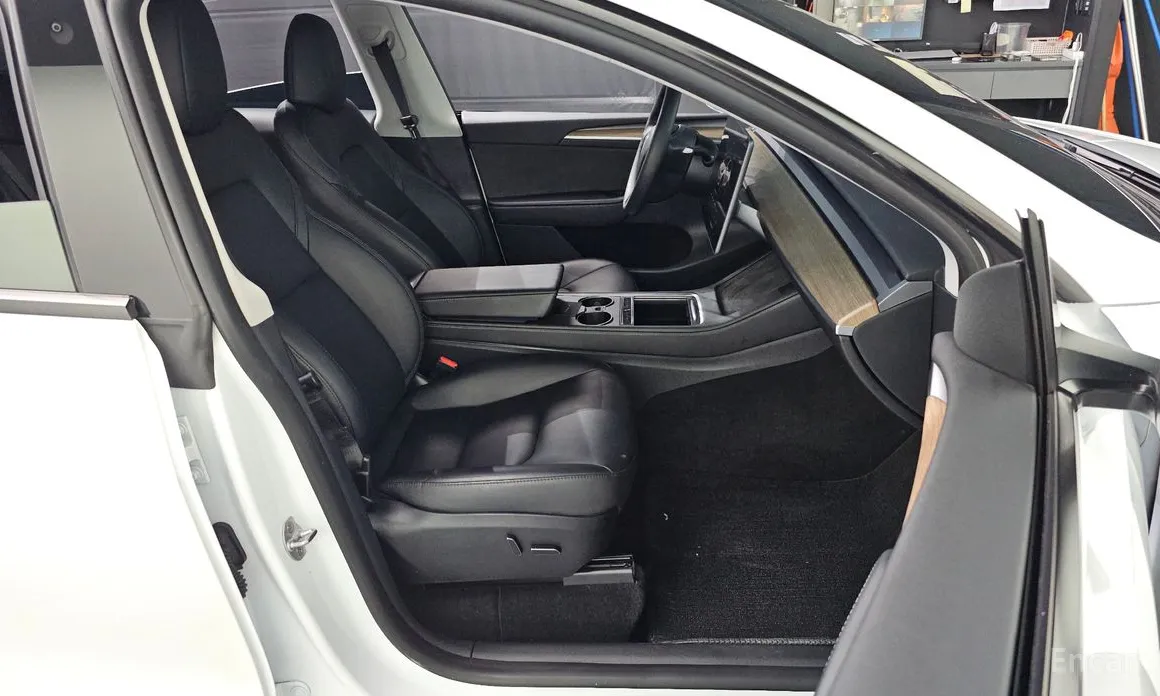 Фото 12 - Tesla Model Y