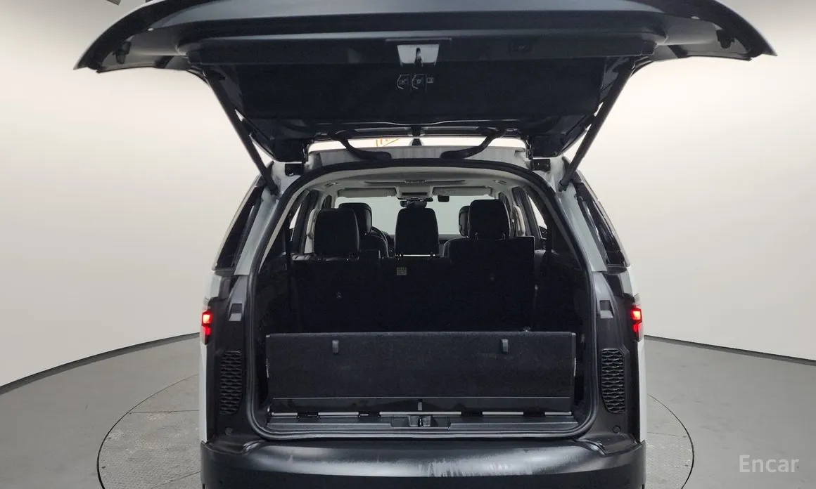 Фото 20 - Land Rover Discovery