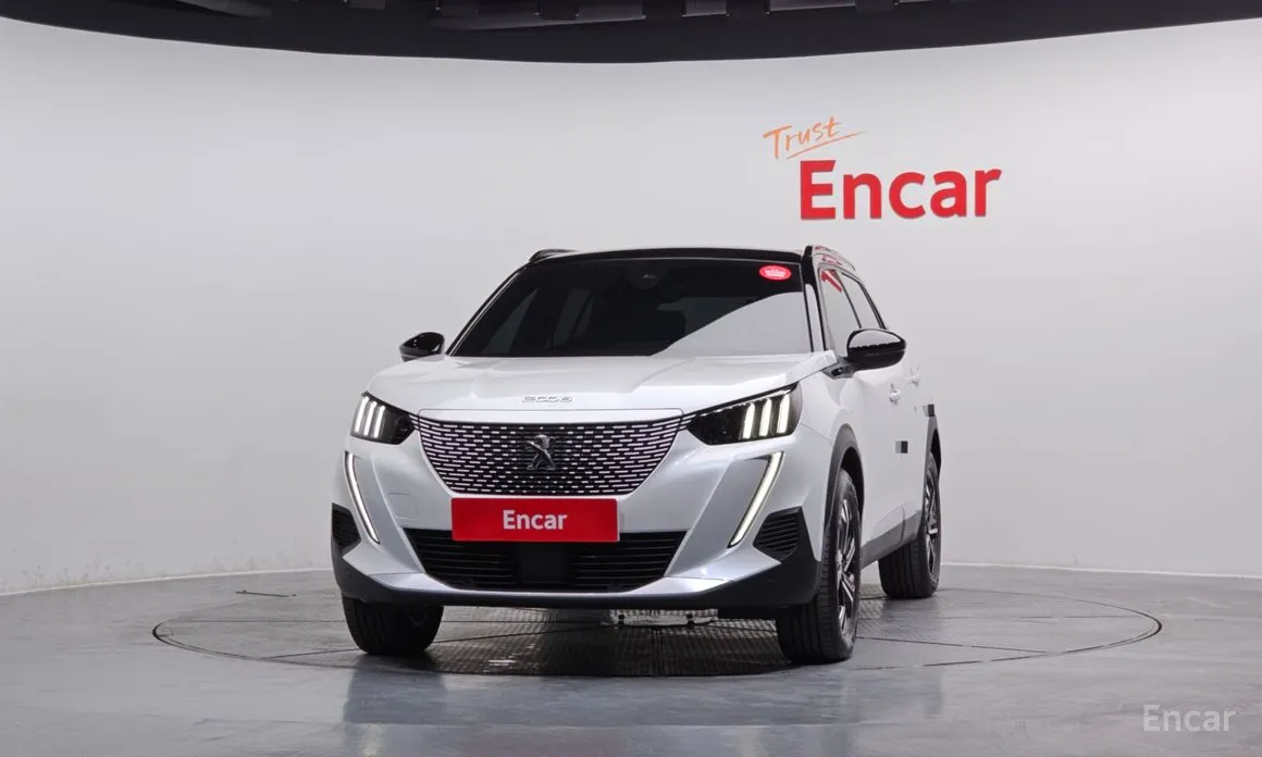 Фото 3 - Peugeot 2008