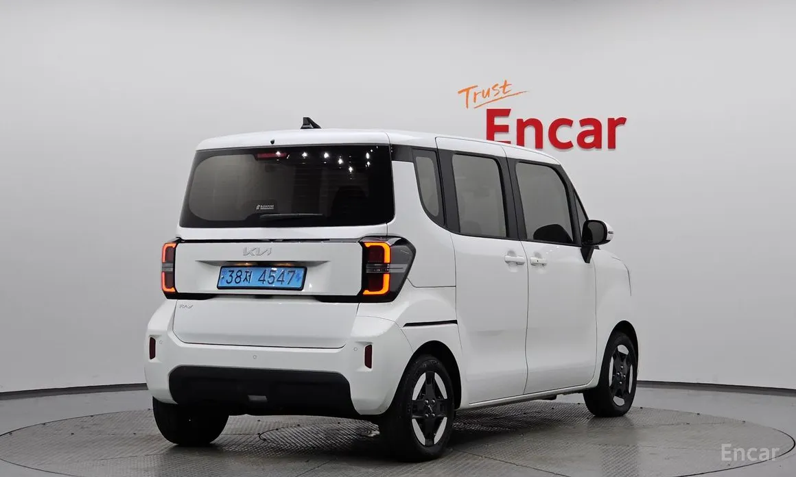 Фото 2 - Kia Ray