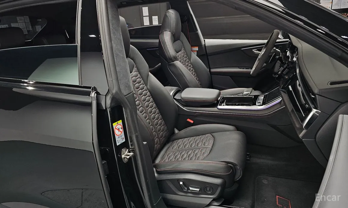 Фото 10 - Audi RS Q8