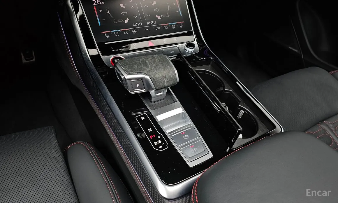 Фото 9 - Audi RS Q8