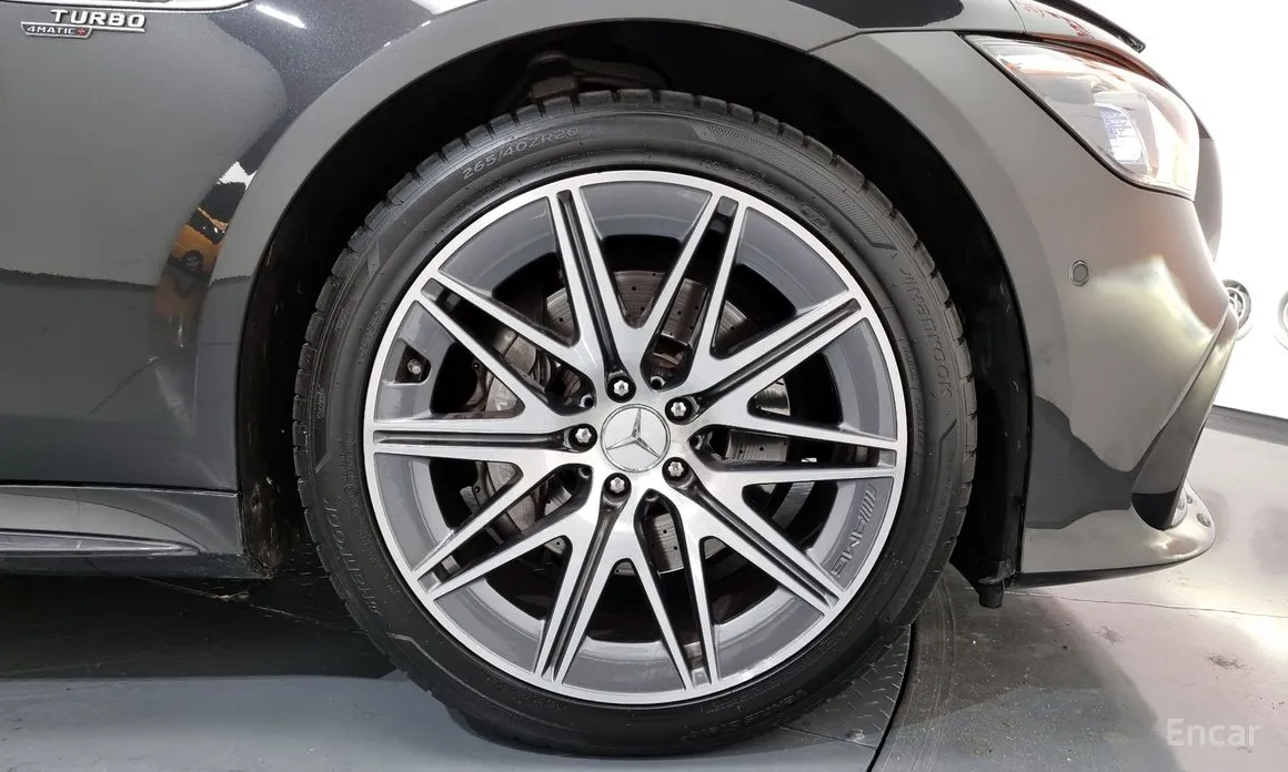 Фото 5 - Mercedes-Benz AMG GT