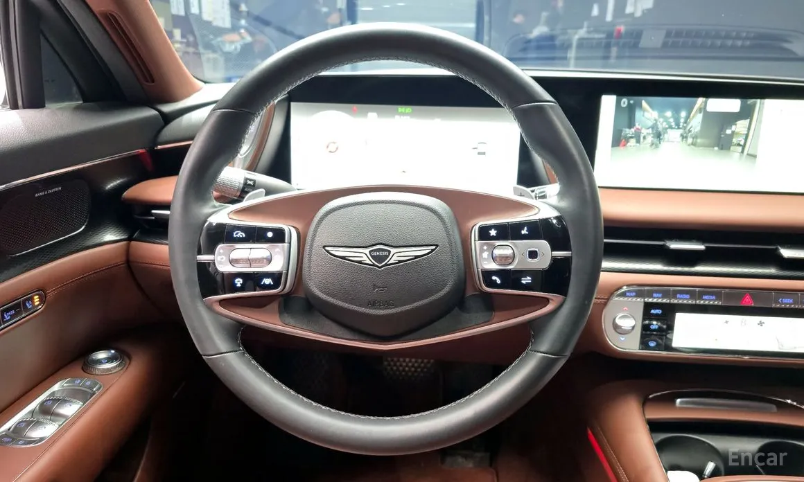 Фото 14 - Genesis G90