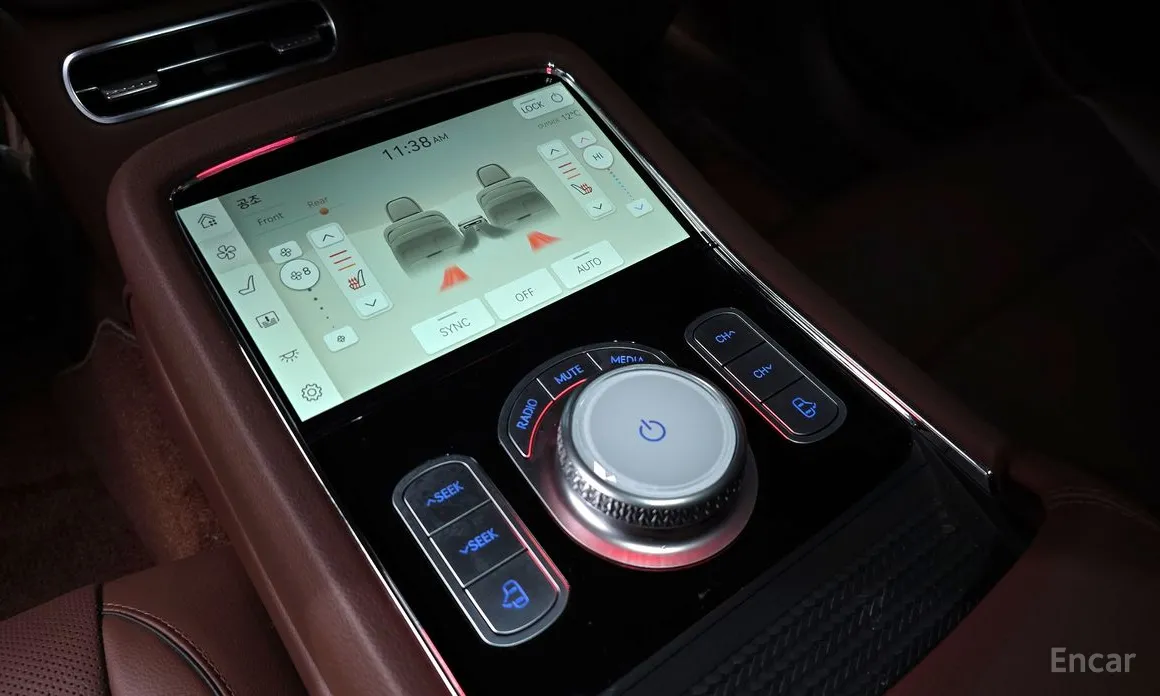 Фото 17 - Genesis G90