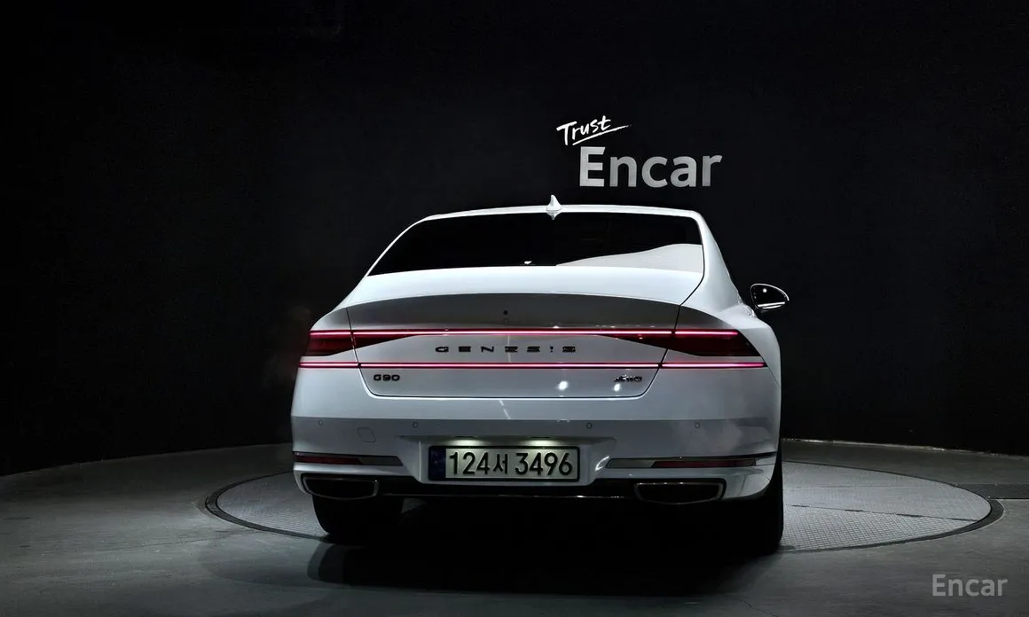 Фото 4 - Genesis G90