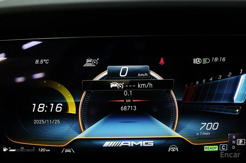 Фото 8 - Mercedes-Benz E-Class