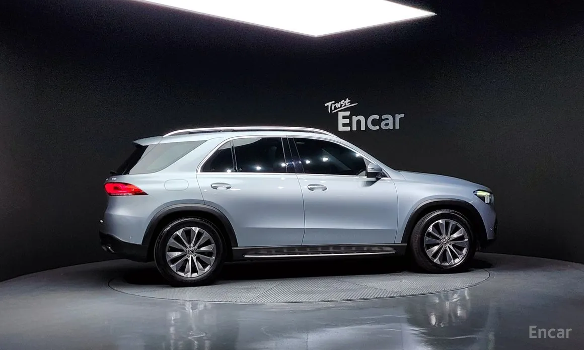 Фото 11 - Mercedes-Benz GLE-Class