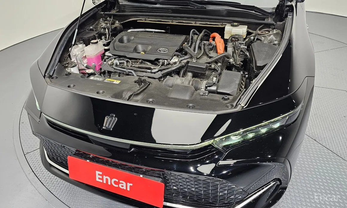 Фото 6 - Toyota Crown