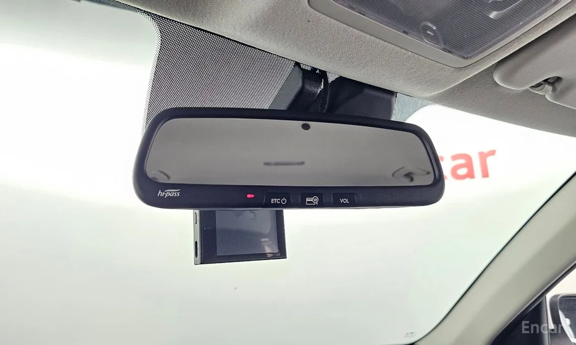 Фото 19 - Hyundai Venue