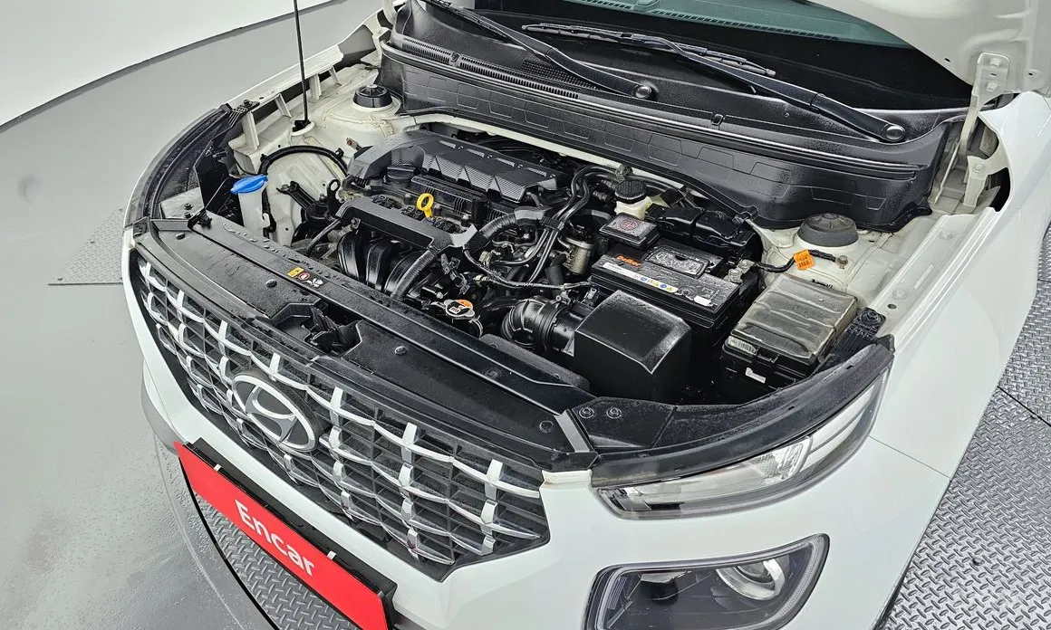 Фото 6 - Hyundai Venue