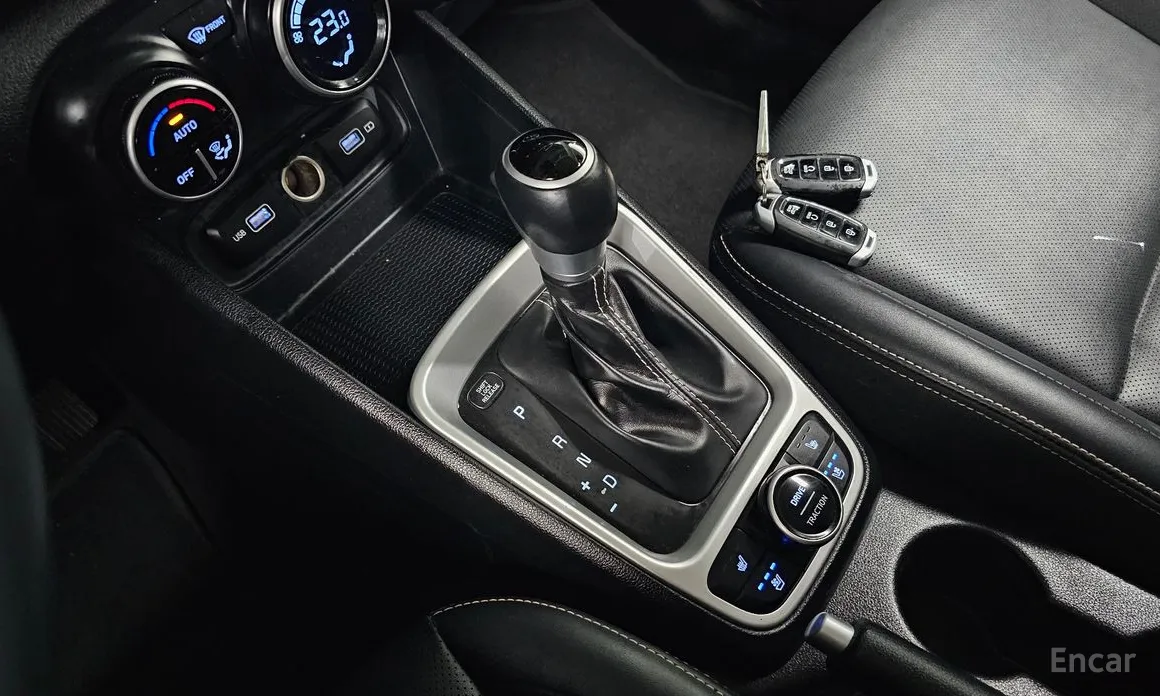 Фото 9 - Hyundai Venue