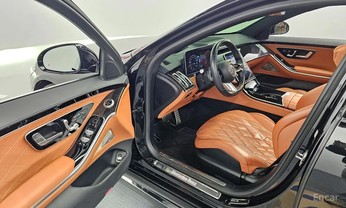 Фото 10 - Mercedes-Benz S-Class