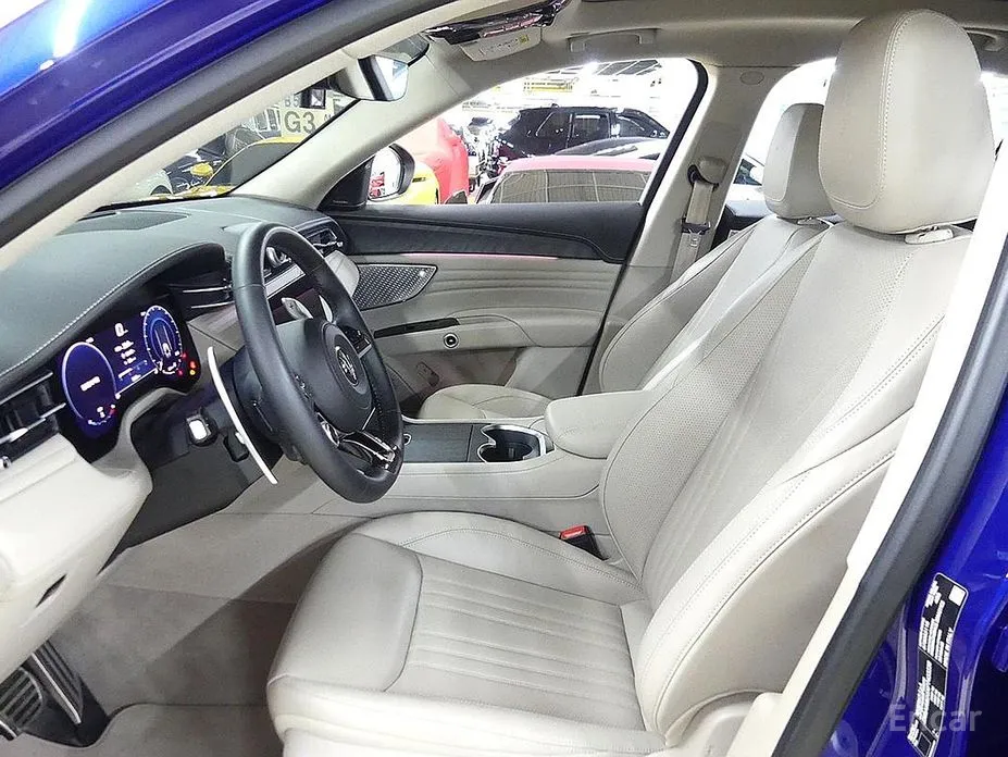 Фото 7 - Maserati Grecale