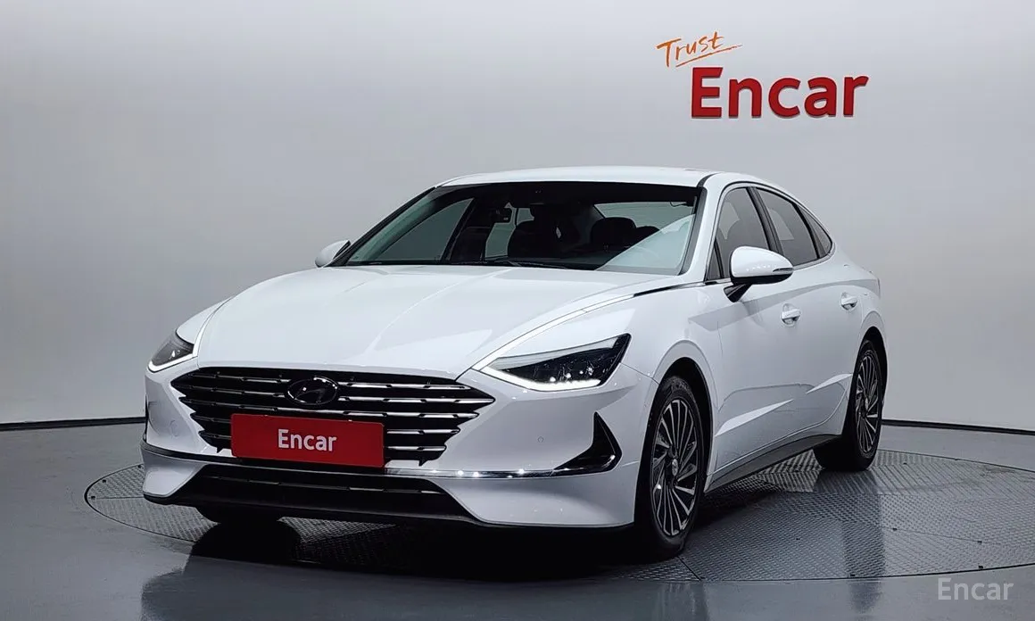 Фото 1 - Hyundai Sonata