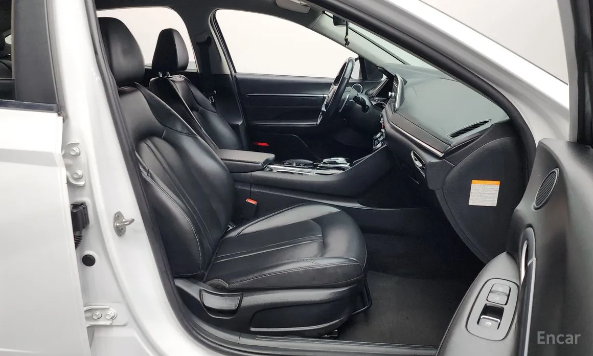 Фото 11 - Hyundai Sonata