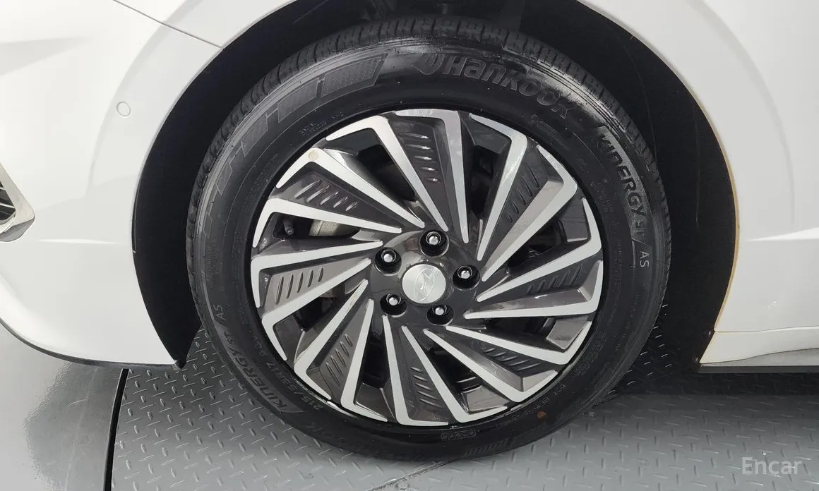 Фото 5 - Hyundai Sonata