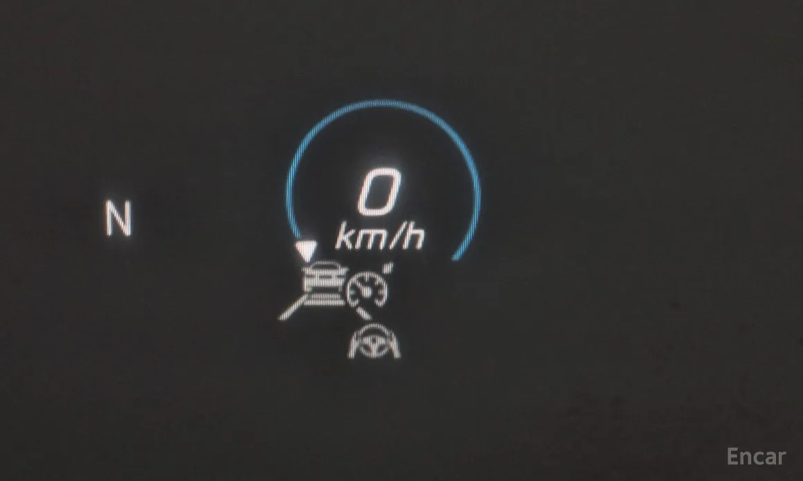 Фото 18 - Mercedes-Benz EQB