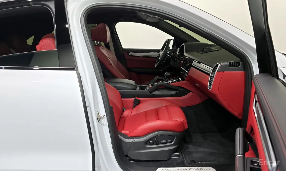 Фото 11 - Porsche Cayenne