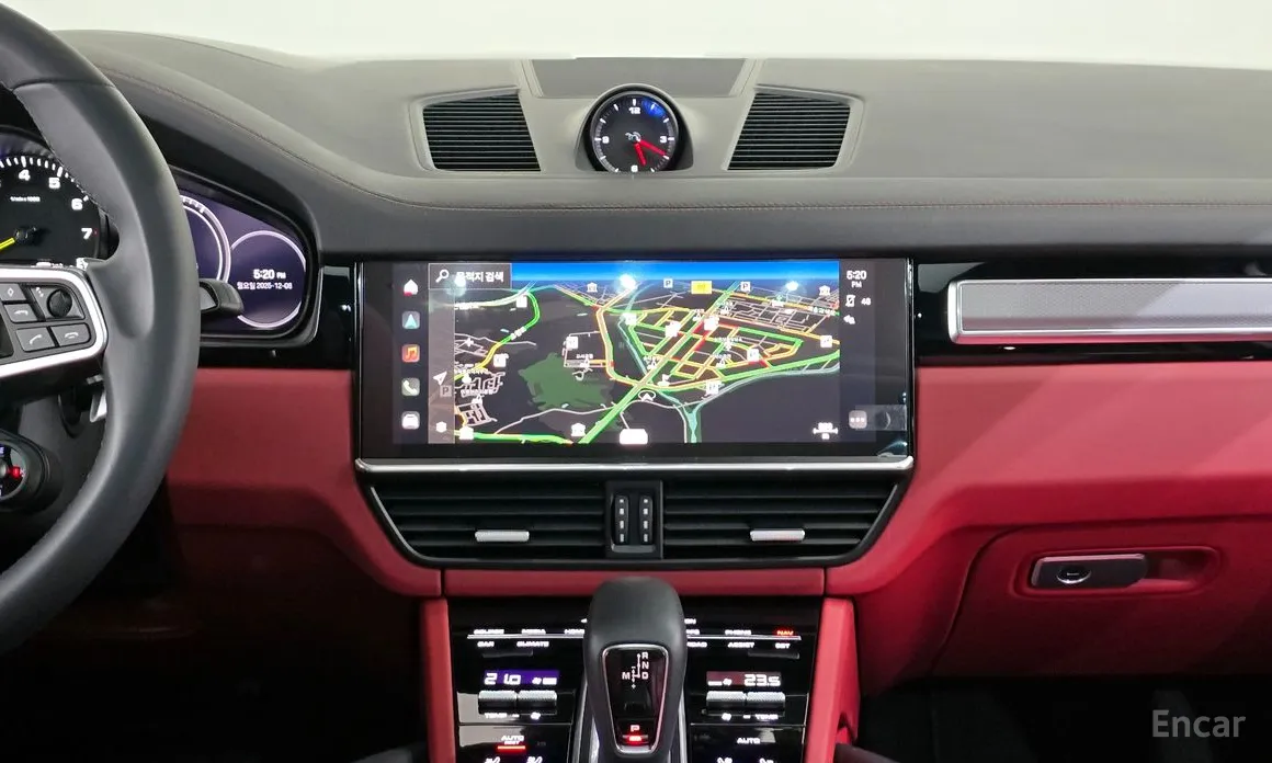 Фото 14 - Porsche Cayenne