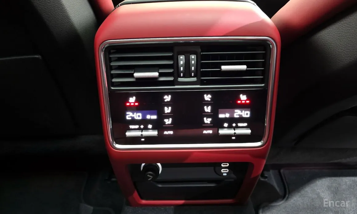 Фото 19 - Porsche Cayenne