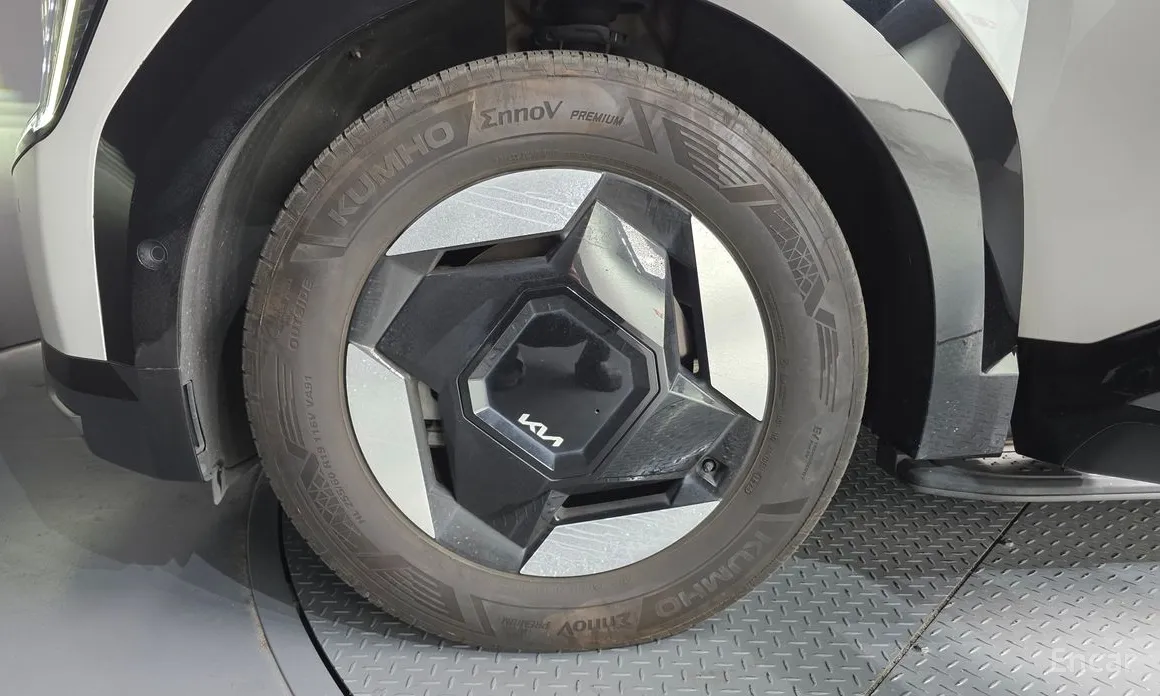 Фото 5 - Kia EV9