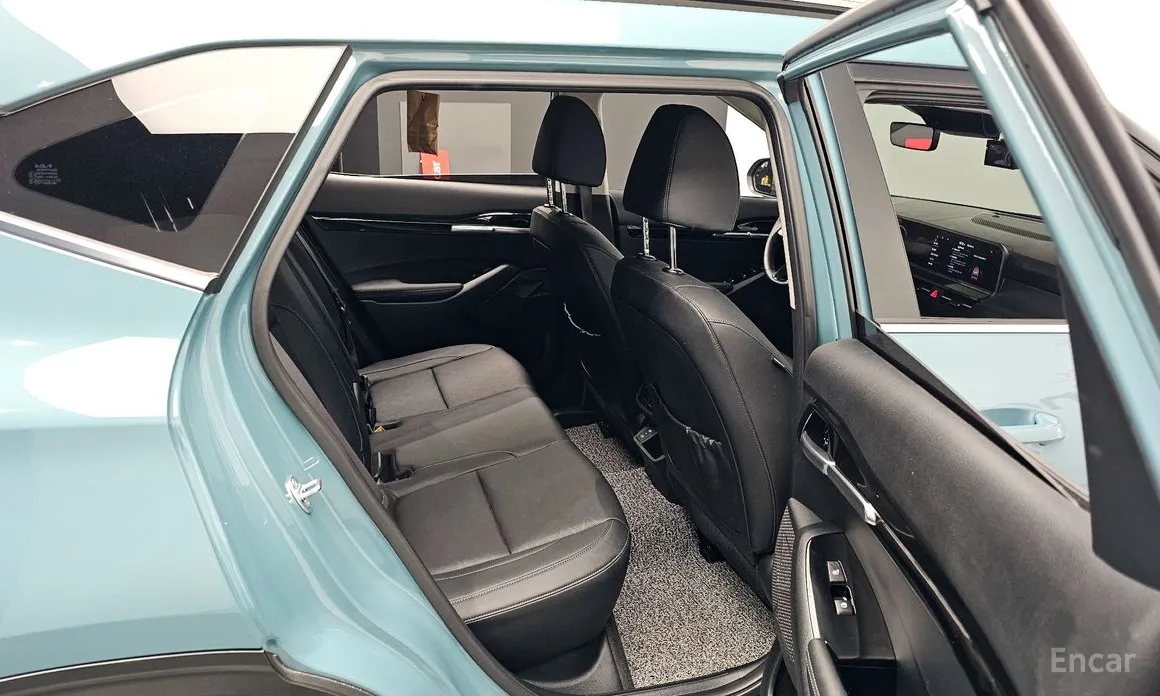 Фото 12 - Kia Seltos