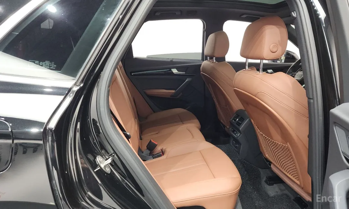 Фото 12 - Audi Q5