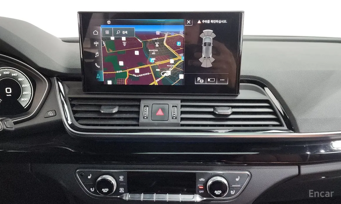 Фото 14 - Audi Q5