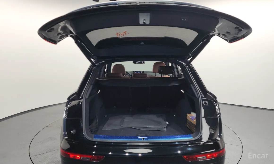 Фото 20 - Audi Q5