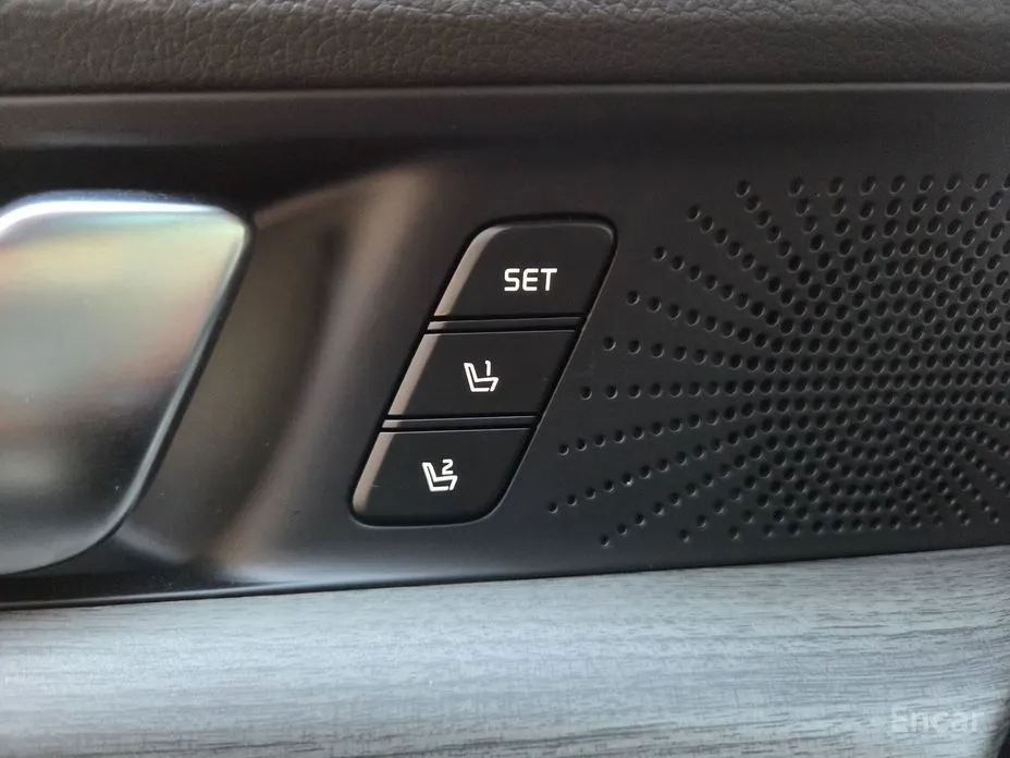 Фото 16 - Kia K5