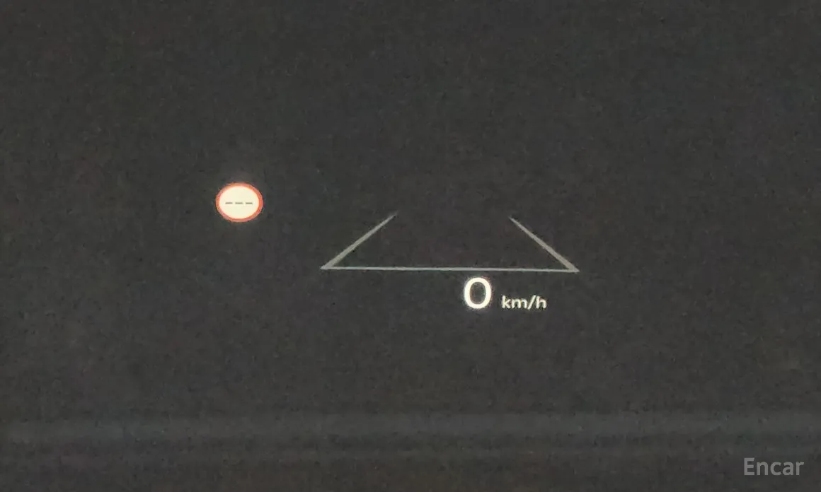 Фото 18 - Kia Carnival