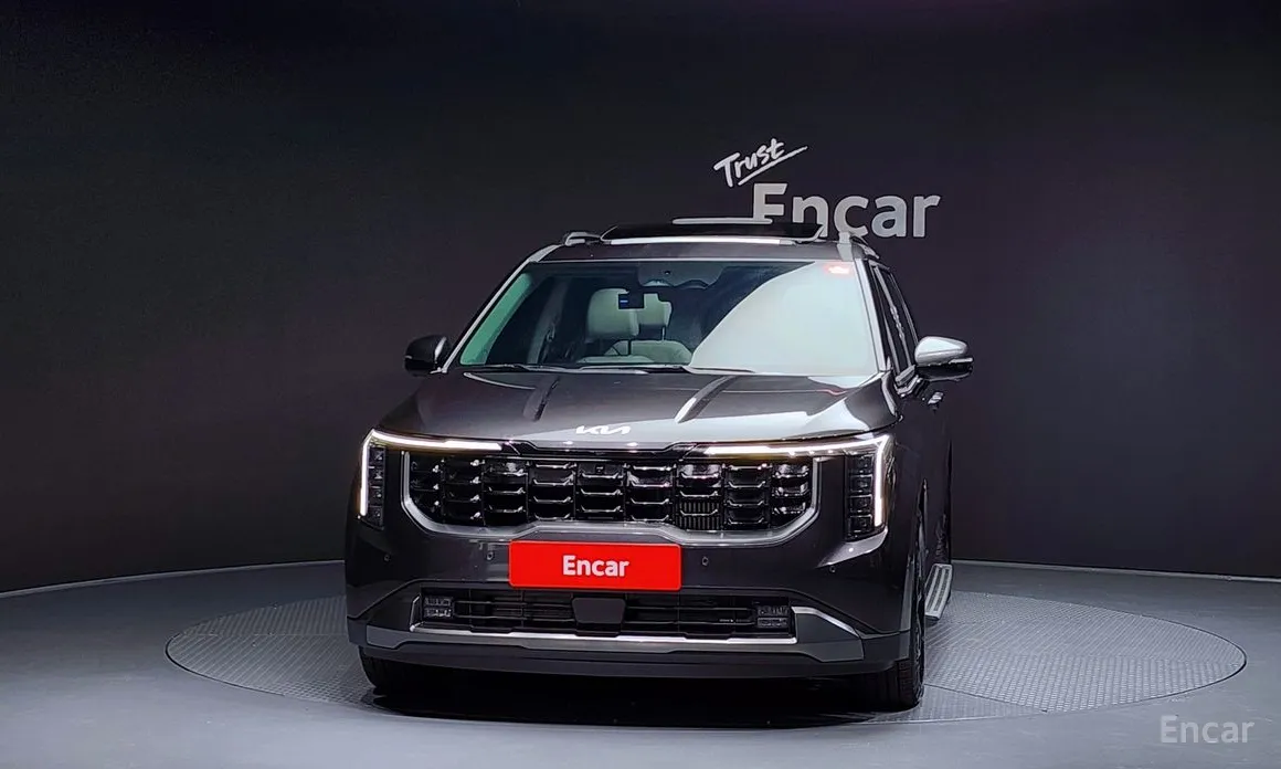 Фото 3 - Kia Carnival