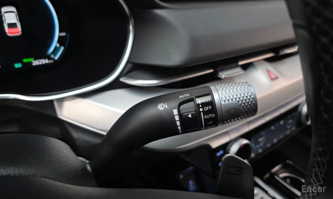 Фото 18 - Genesis G80