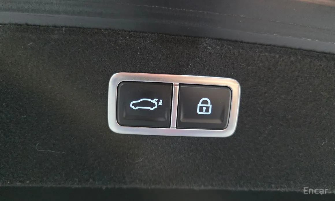 Фото 20 - Genesis G80