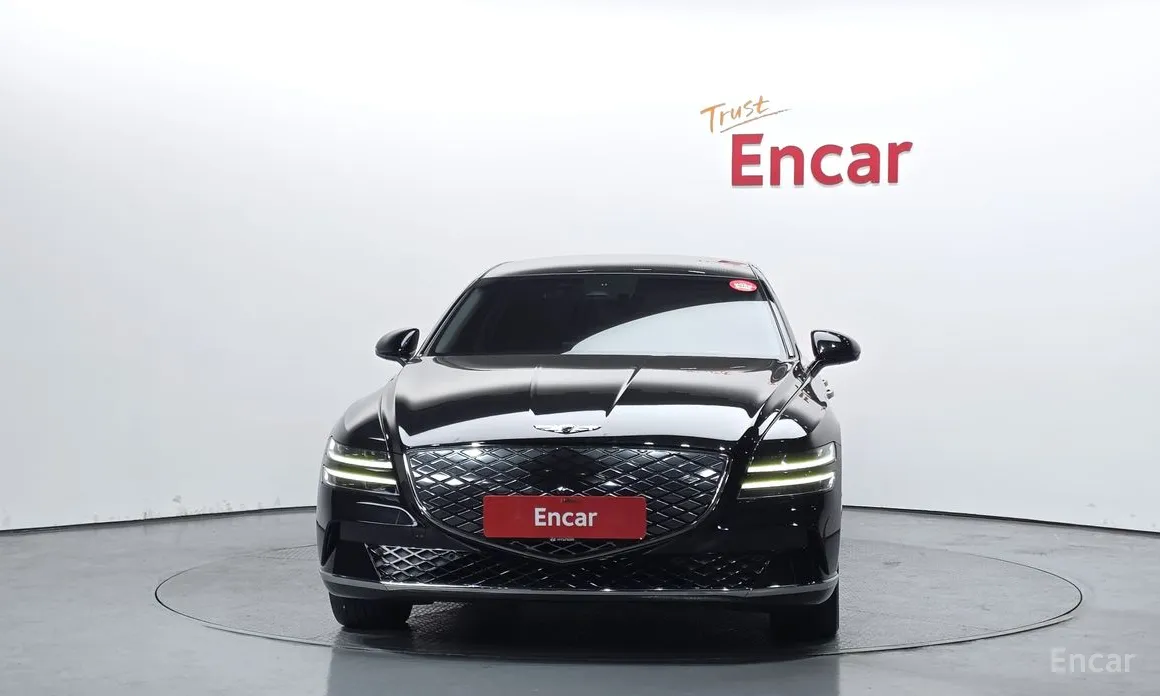 Фото 3 - Genesis G80