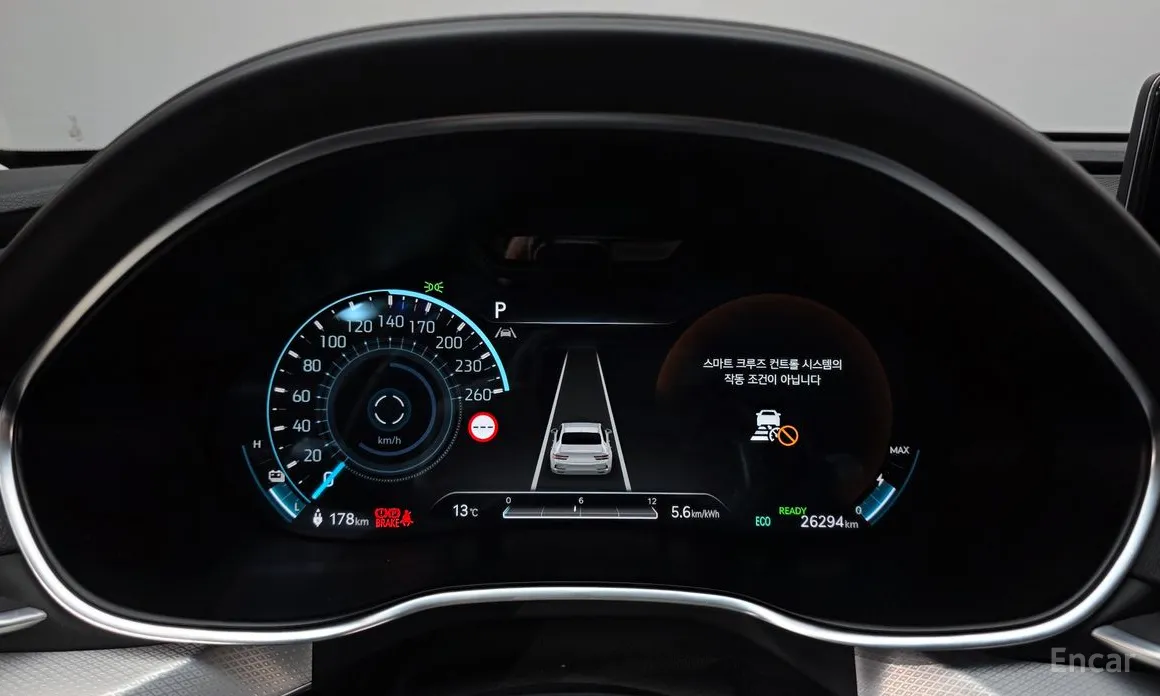 Фото 8 - Genesis G80