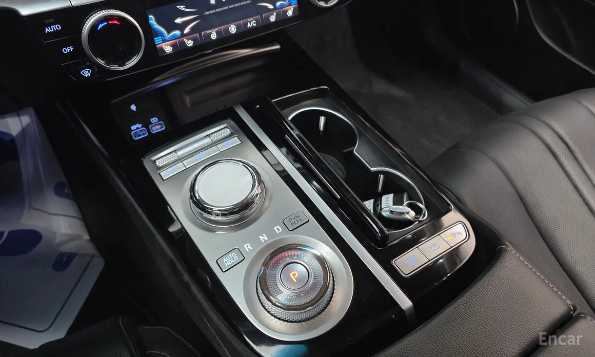 Фото 9 - Genesis G80