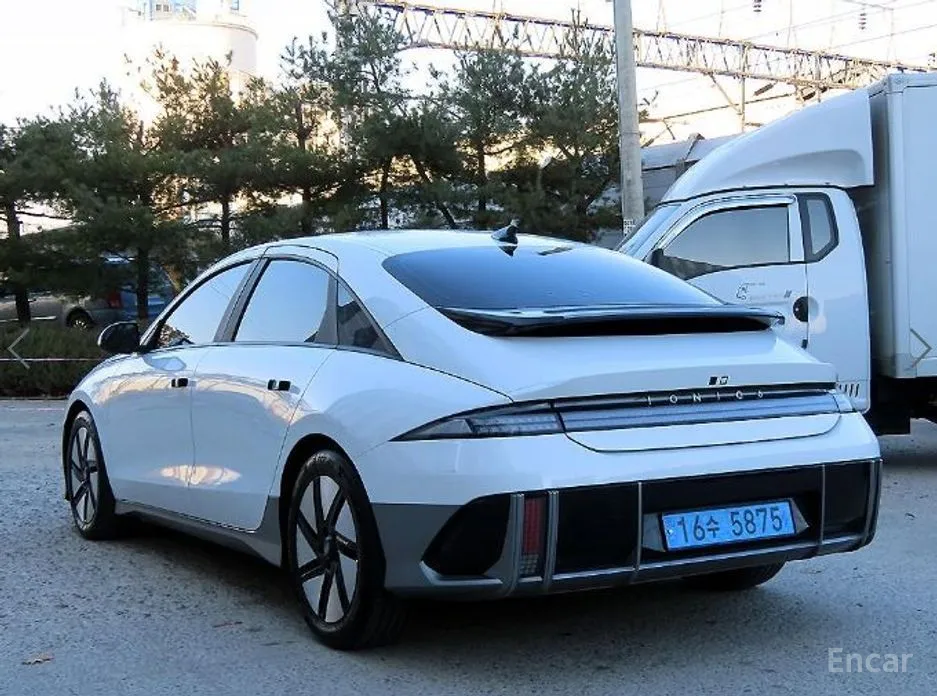 Фото 3 - Hyundai Ioniq 6