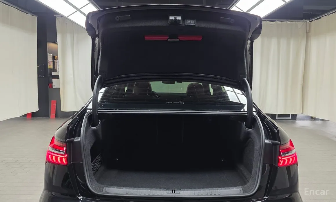 Фото 20 - Audi A6