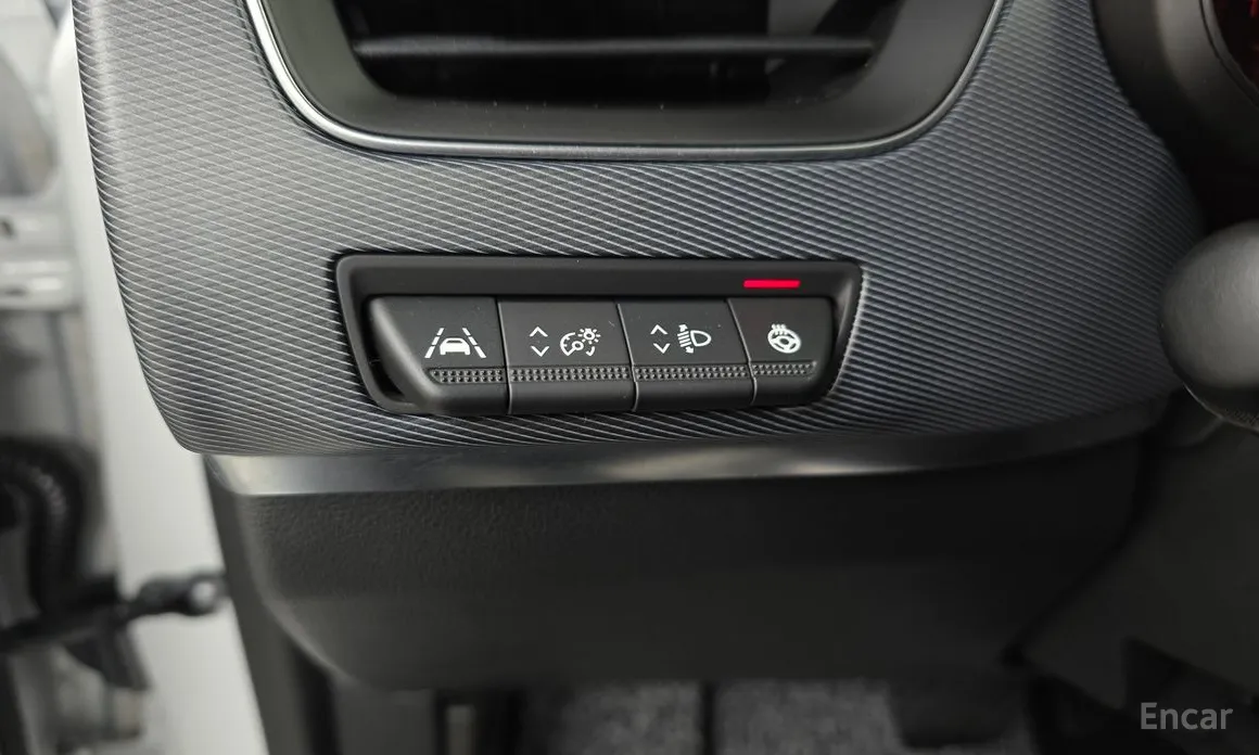 Фото 17 - Renault XM3