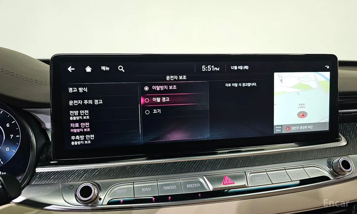 Фото 16 - Kia K9