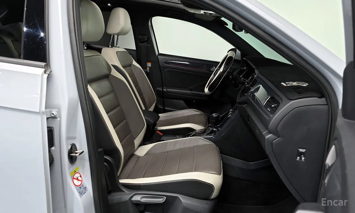 Фото 10 - Volkswagen T-Roc