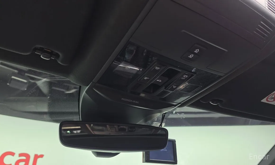 Фото 19 - Volkswagen T-Roc