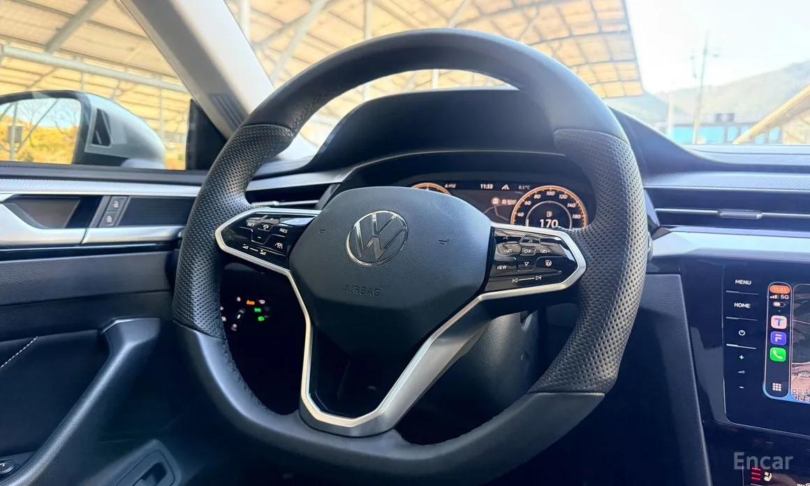 Photo 12 - Volkswagen Arteon