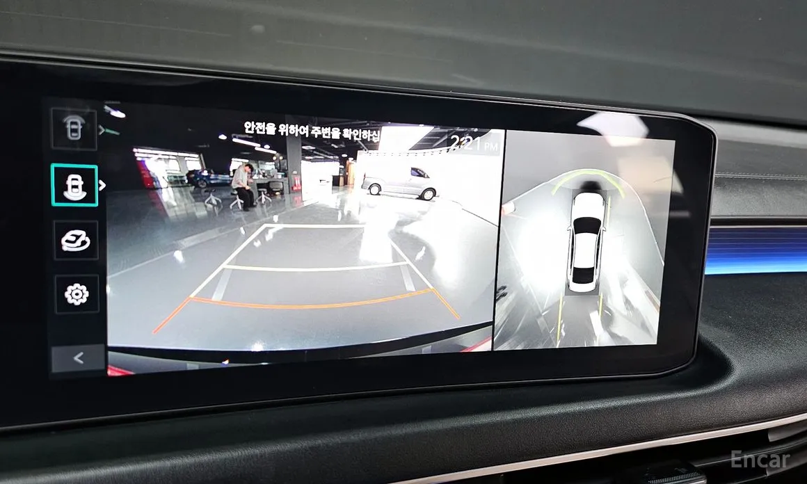 Фото 17 - Kia K8