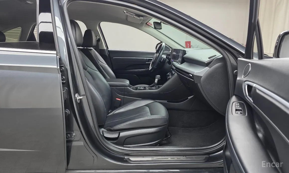 Фото 11 - Hyundai Sonata