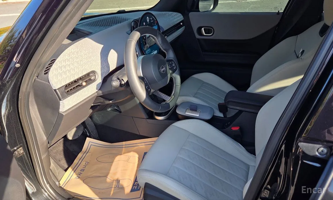 Фото 10 - Mini Cooper