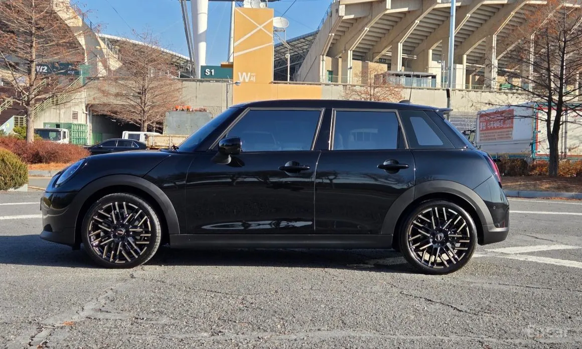 Фото 19 - Mini Cooper